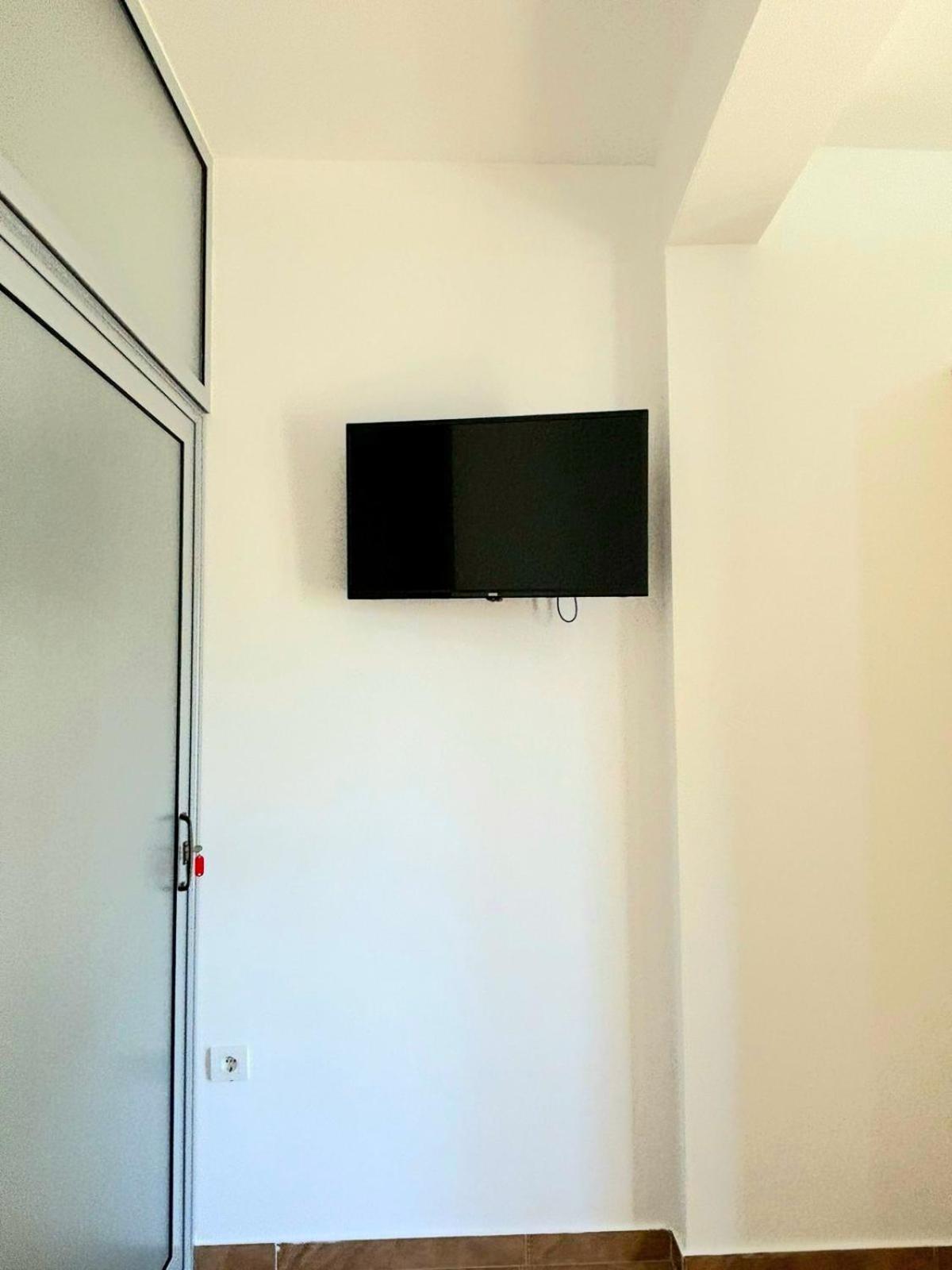 Mala Plaza Apartments ウルツィニ エクステリア 写真