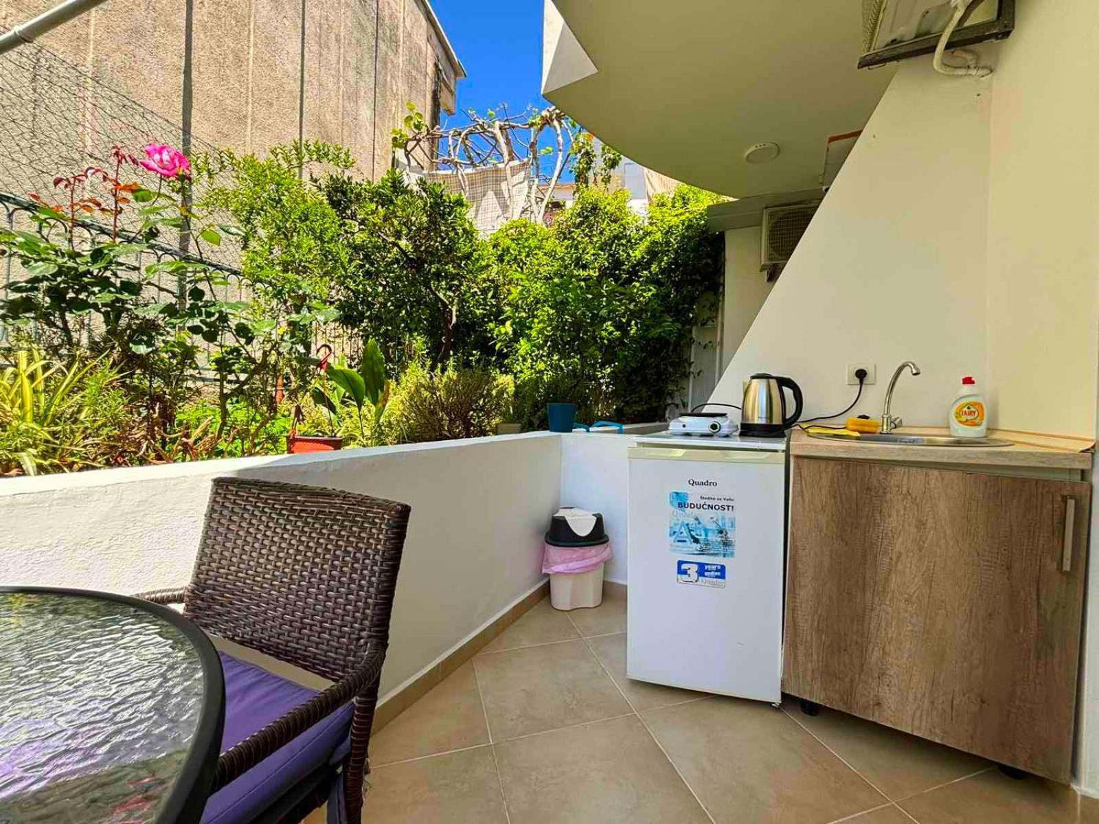 Mala Plaza Apartments ウルツィニ エクステリア 写真